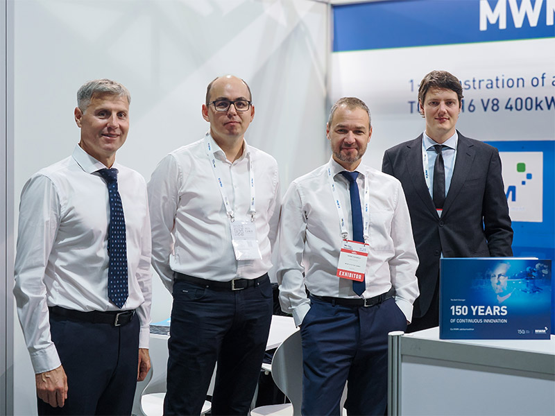 From left to right: Ilir Iliri (Sales Manager MWM Austria), Dmytro Isachenko (CEO Interenergo), Mario Kanzian (Head of Sales MWM Austria), and Markus Neukam (Head of Service MWM Austria) at the "ReBuild Ukraine" 2023 in Warsaw (photograph: MWM Austria GmbH)